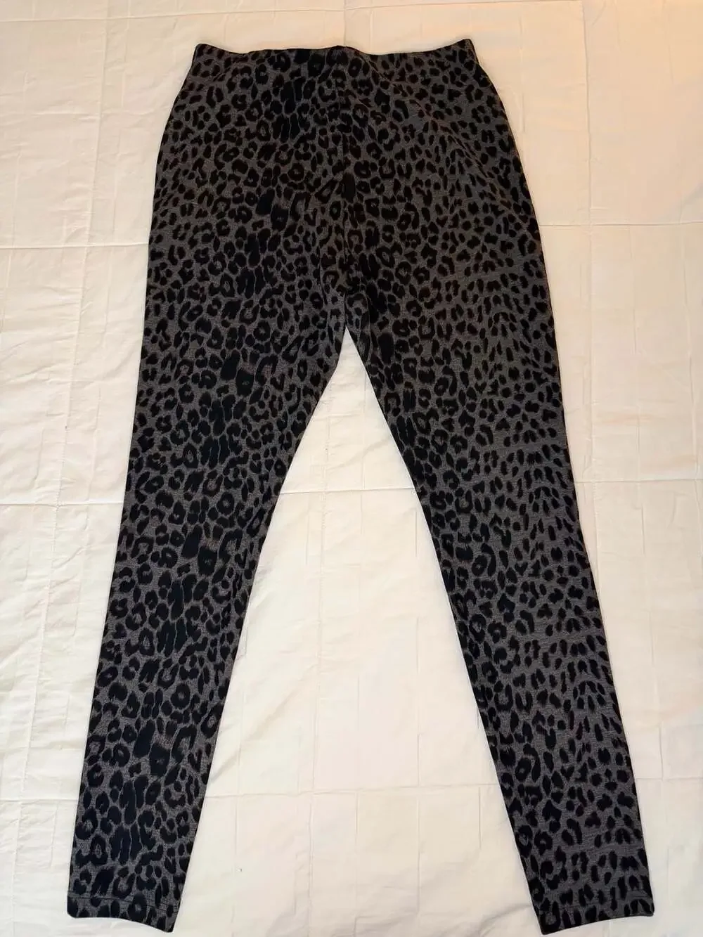 Boston Proper Gray & Black Leopard Print Leggings | Size S